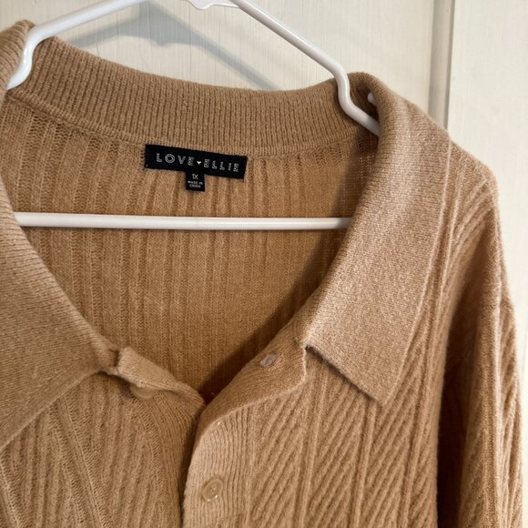 | LOVE ELLIE | Cream Collared Sweater - Picture 3 of 5